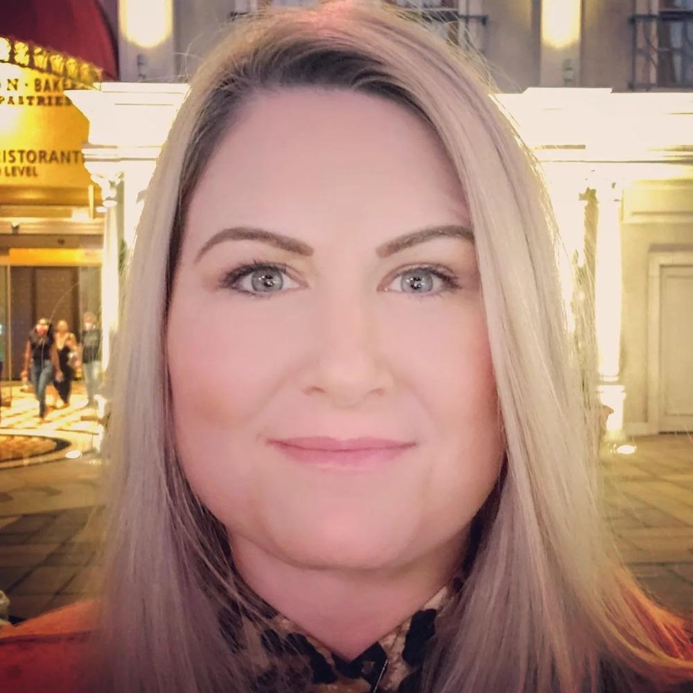 Meet your Posher, Candice